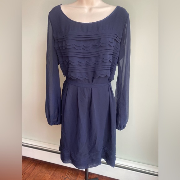 Max Studio. Navy. Size medium. Polyester. Long sleeves. - Picture 2 of 5